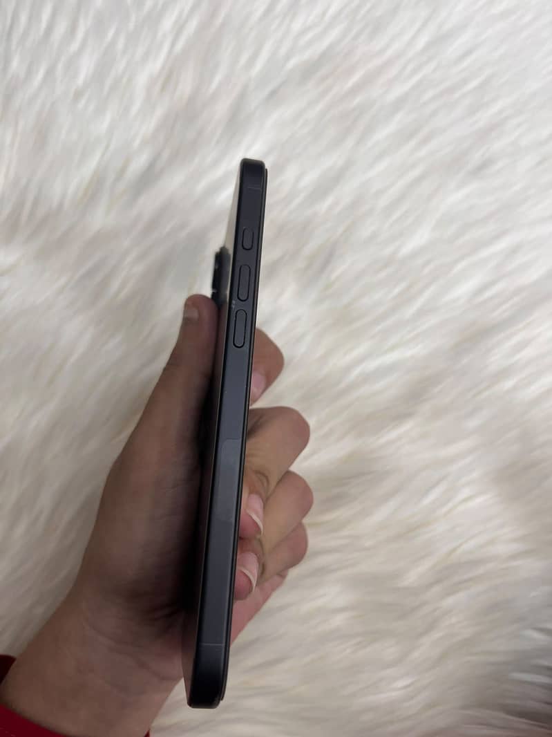 iPhone 16 plus Jv 3