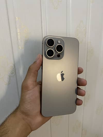 Apple iPhone 15 Pro Max