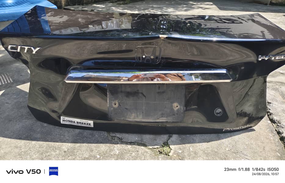 Trunk lid 3