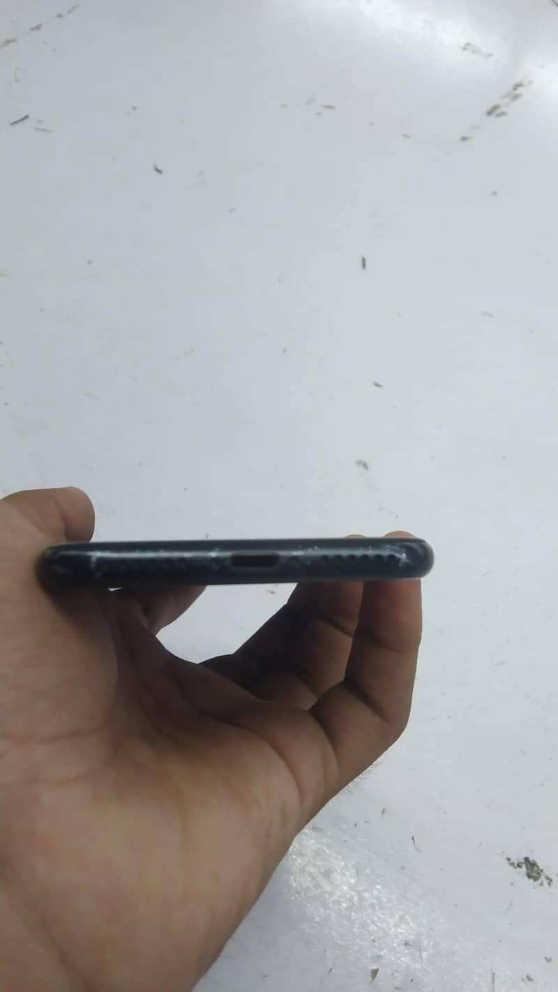 Apple iPhone SE 4