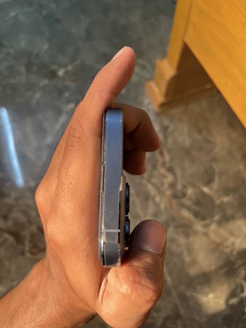 Apple iPhone 13 Pro 3