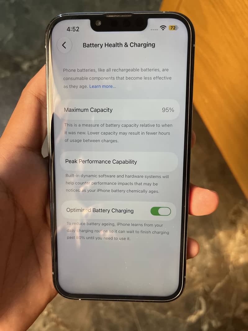 Apple iPhone 13 Pro 4