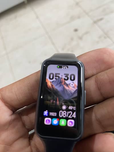 HUAWEI band 7