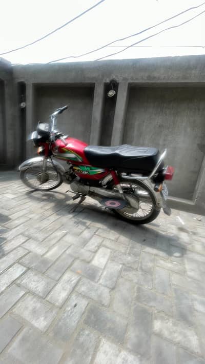 Honda 70 Urgent for sale