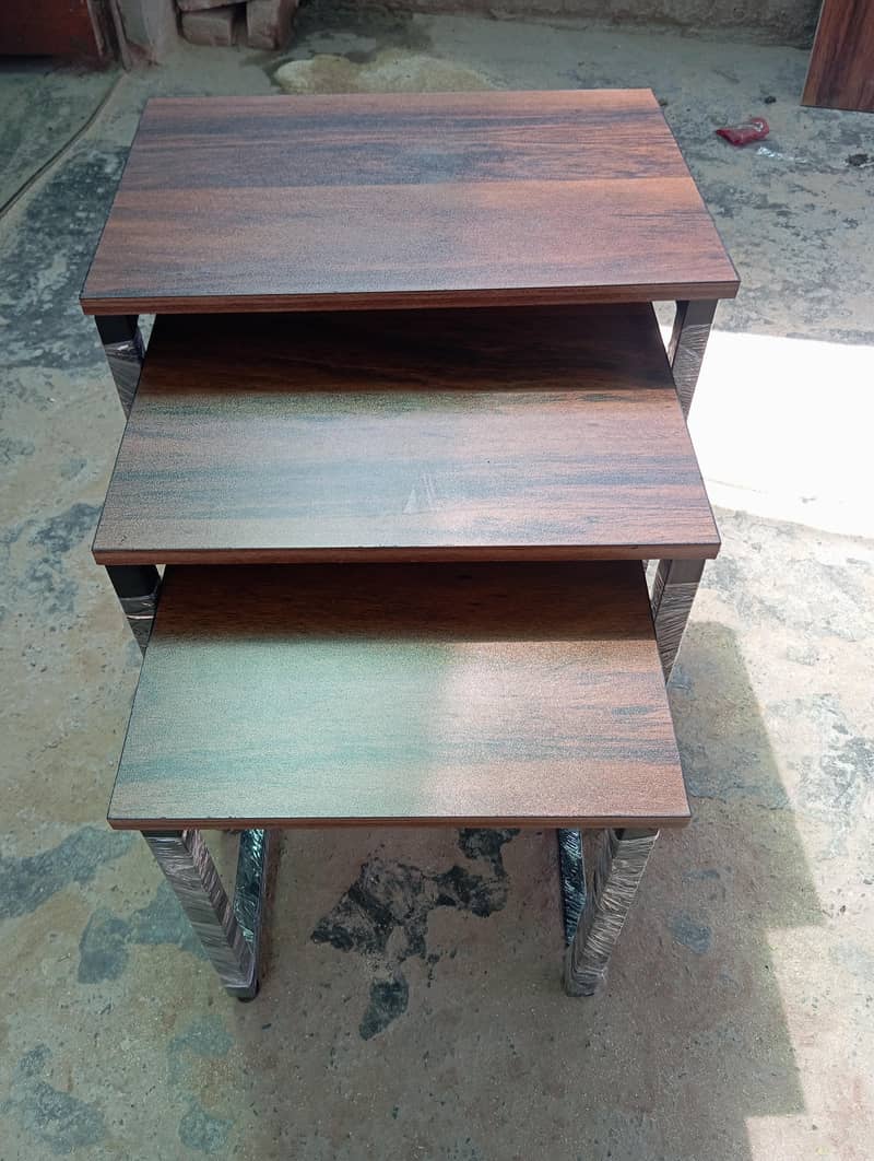 Table and racks 5
