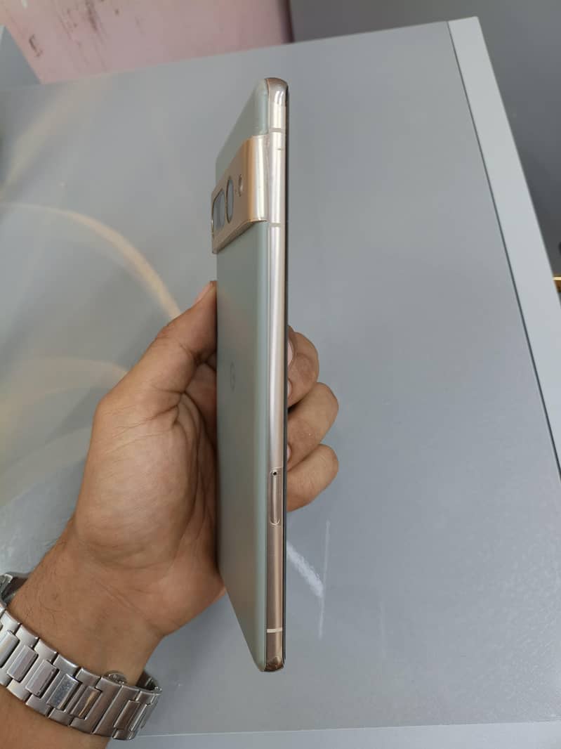 Google Pixel 7 Pro 2