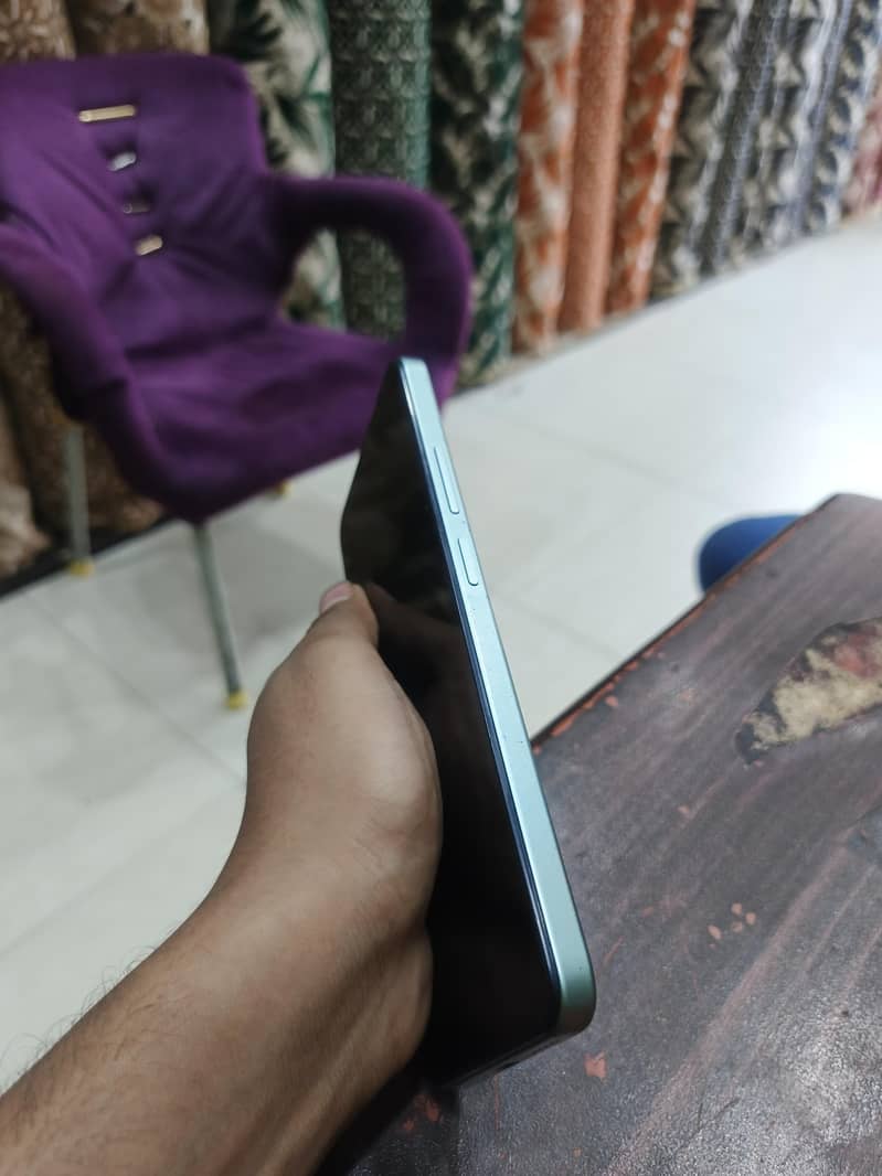 Xiaomi POCO C75 3