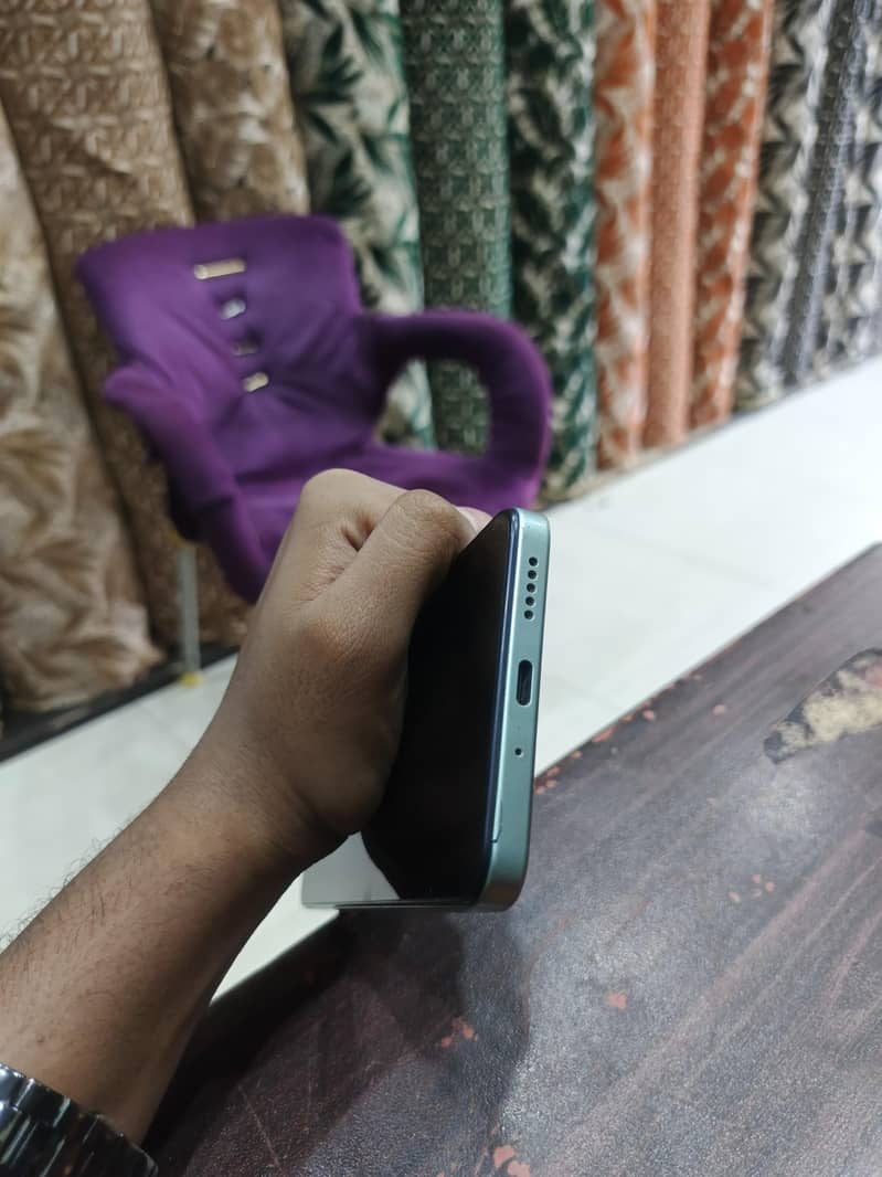 Xiaomi POCO C75 4