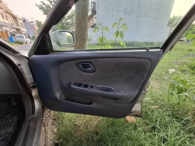 Suzuki Baleno 2002
