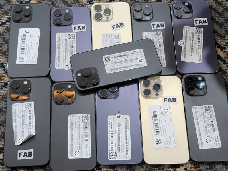 iPhone 14 pro max ,15pro ,15 pro max ,16 pro,max 17 ,17 pro max jv 5