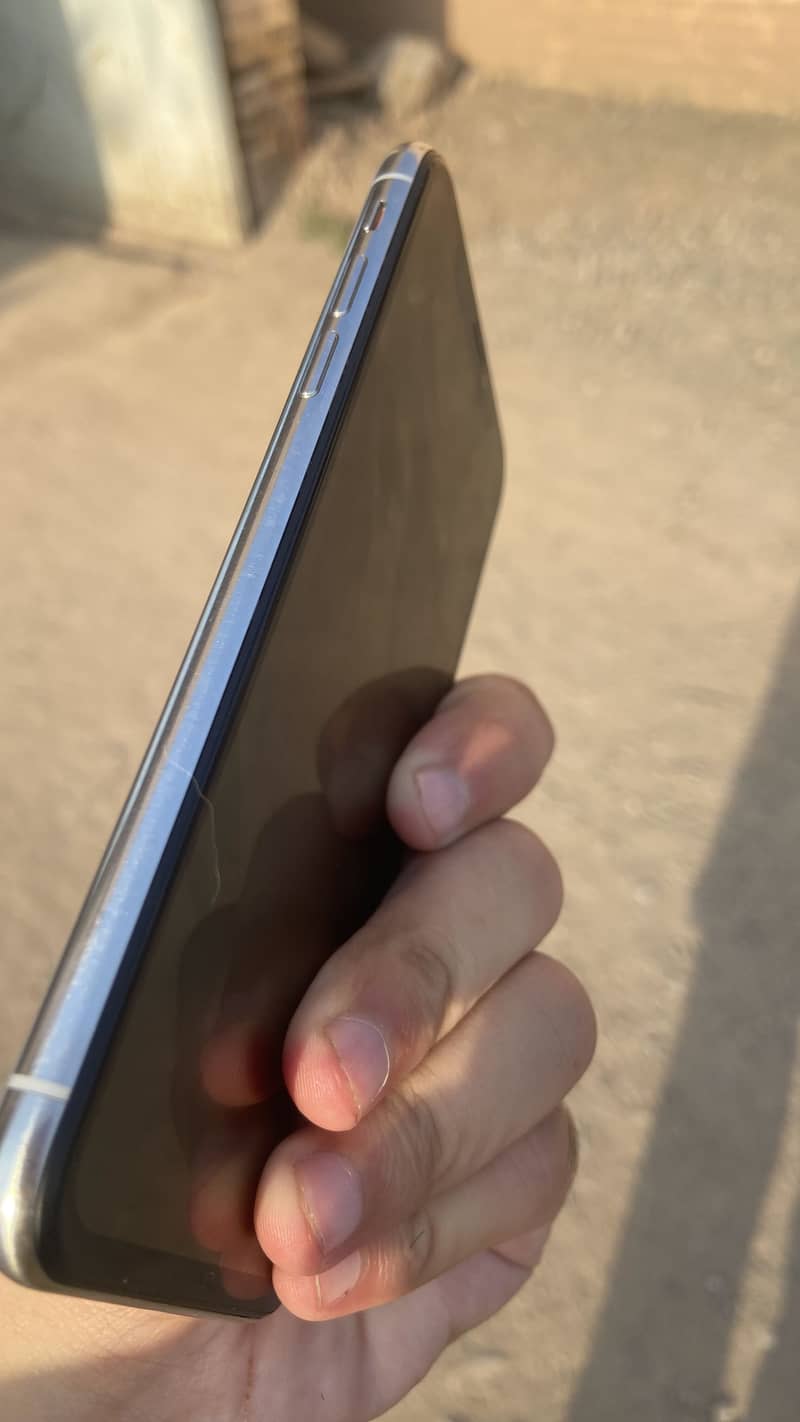 Apple iPhone X 8