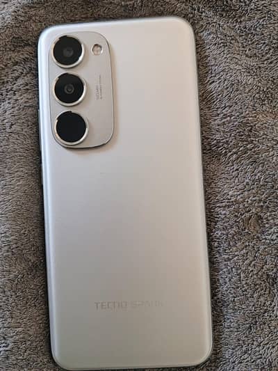 Tecno Spark Plus