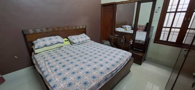 Stylish wooden bedroom set