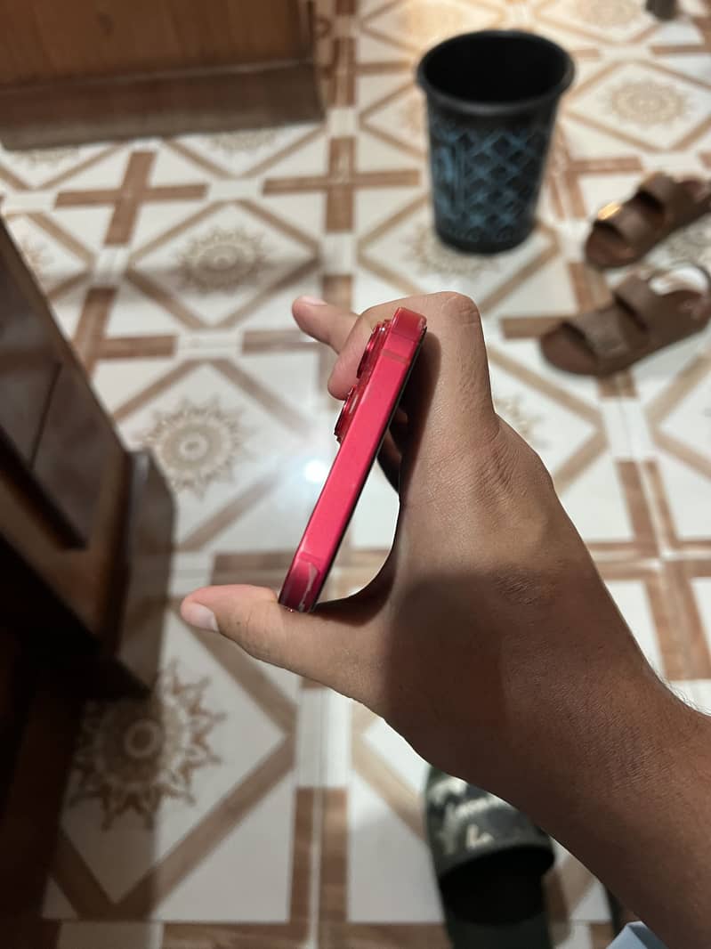 Apple iPhone 14 plus 3