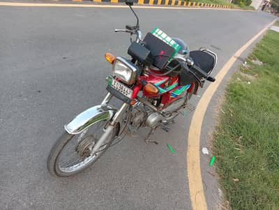 honda CD70 AVAILABLE FOR SALE