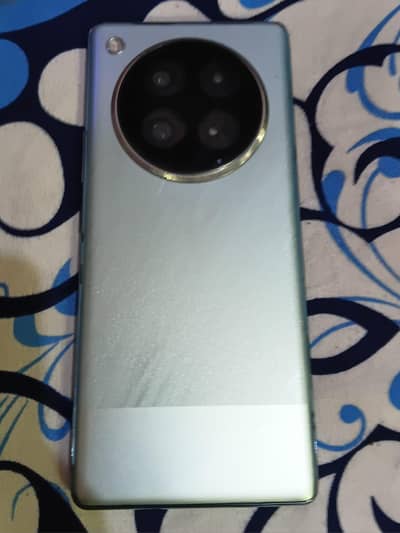 Infinix Zero 40