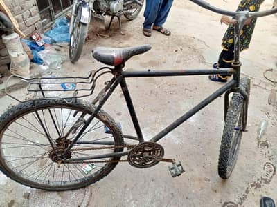 cycle ka tyre tybe sahi ha