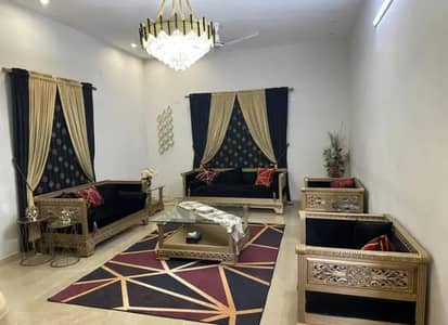 7 seaters sofa with Table