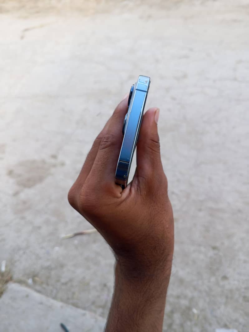 Apple iPhone 13 Pro 5