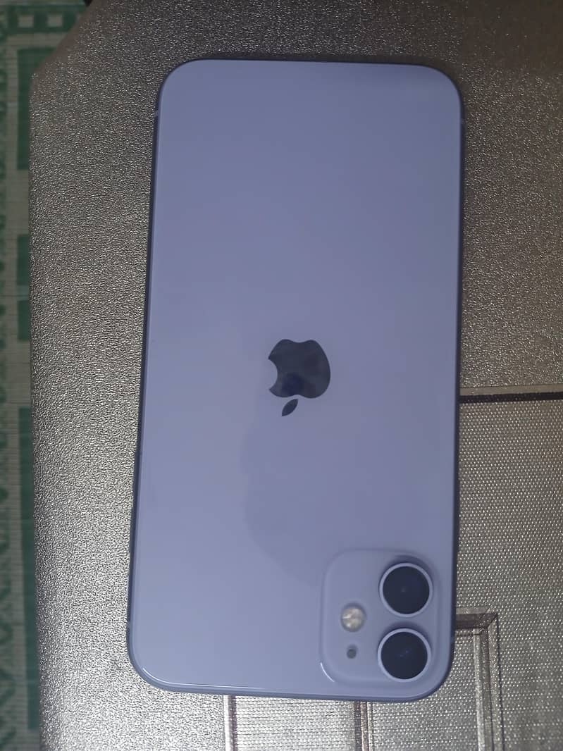 Apple iPhone 11 0