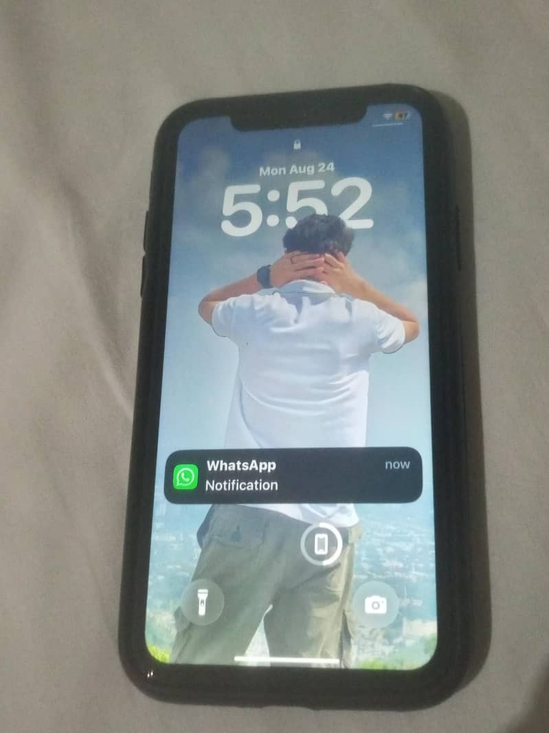 Apple iPhone 11 7