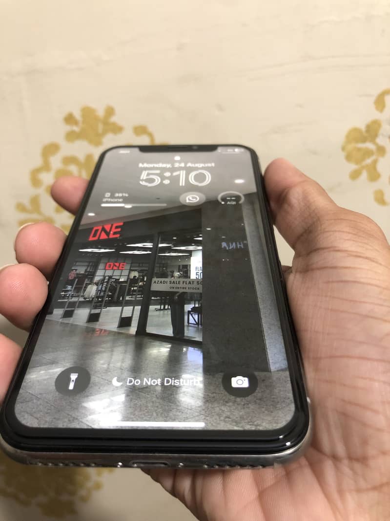Apple iPhone X 6