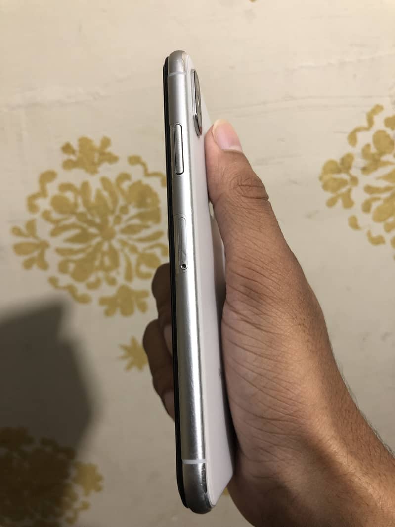 Apple iPhone X 8