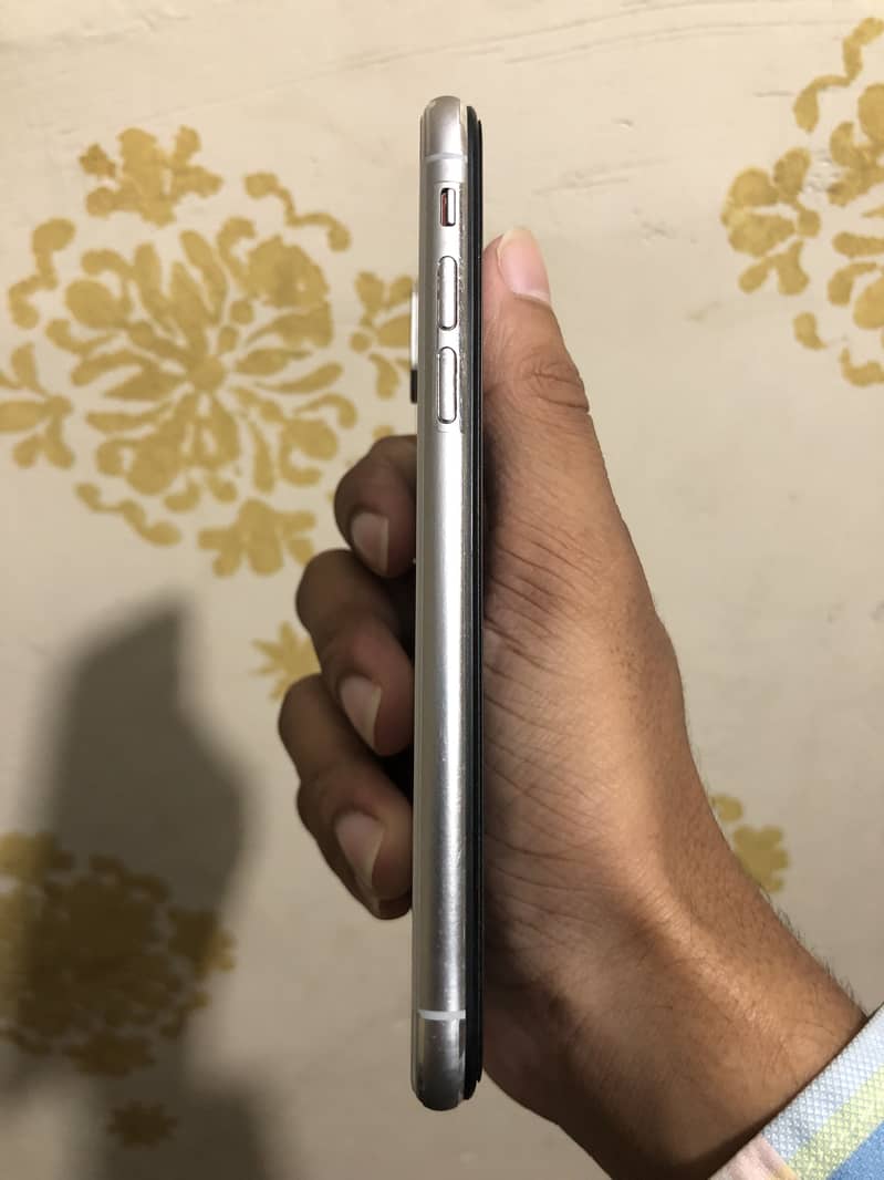 Apple iPhone X 9