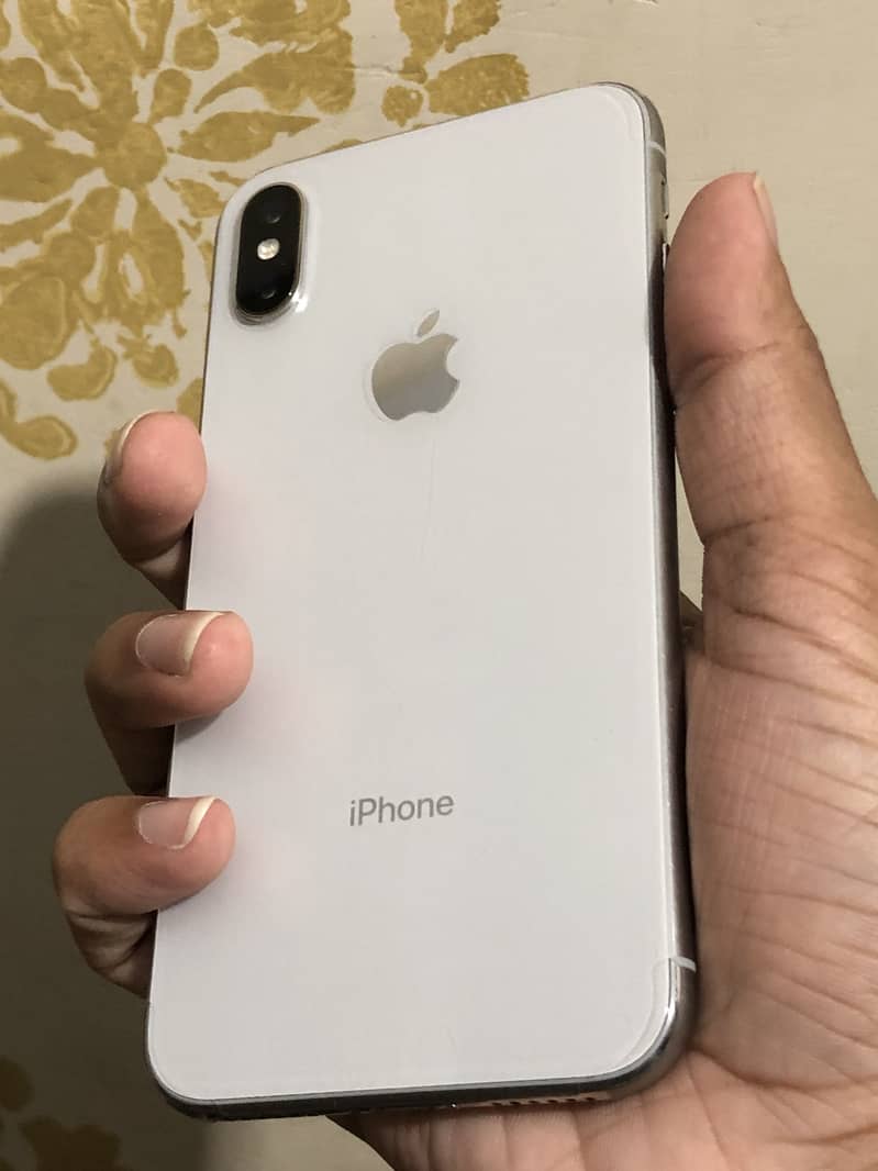 Apple iPhone X 13
