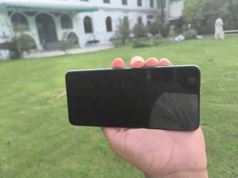OPPO A78 1
