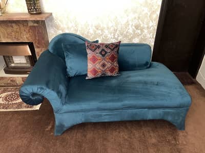 Peacock blue Dewan