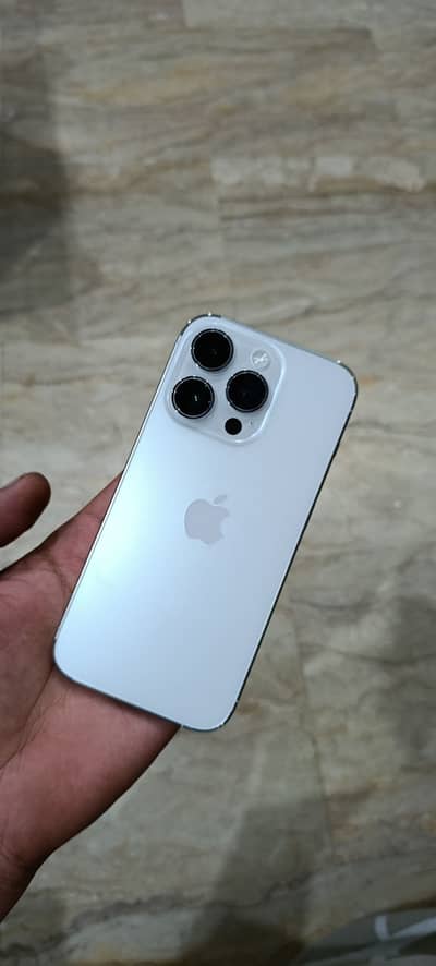 Apple iPhone 14 Pro