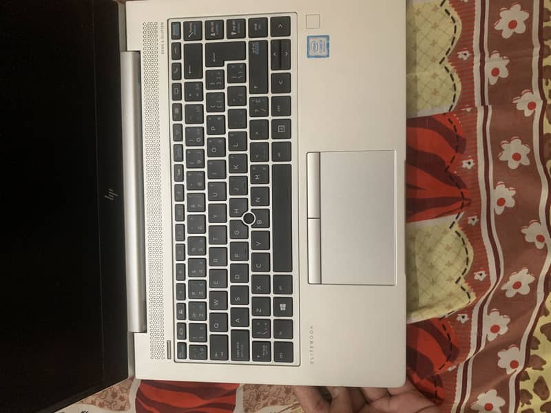 Core i5 8th generation 1