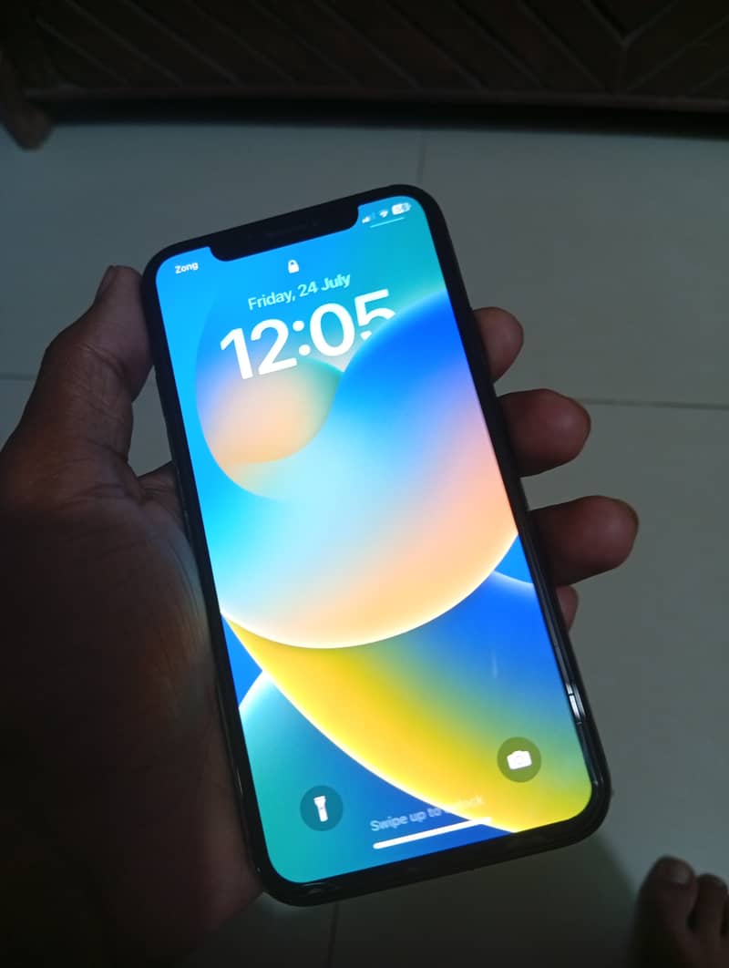 Apple iPhone X 0