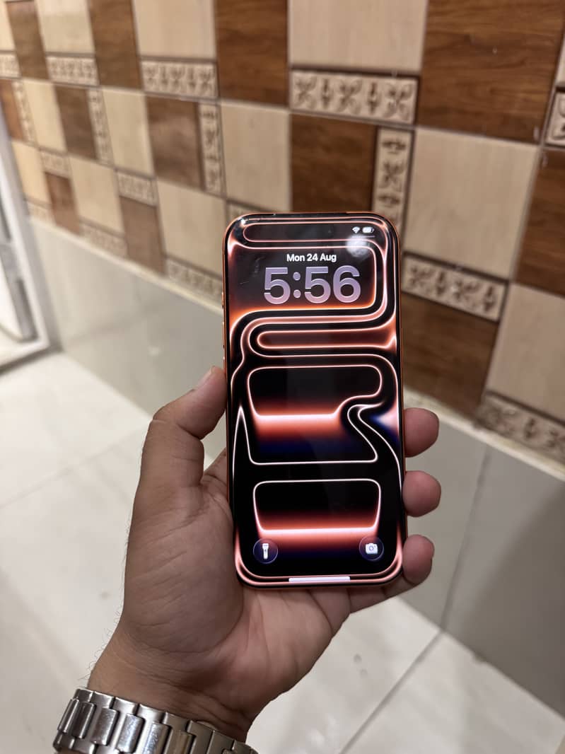 Apple iPhone 17 Pro 1