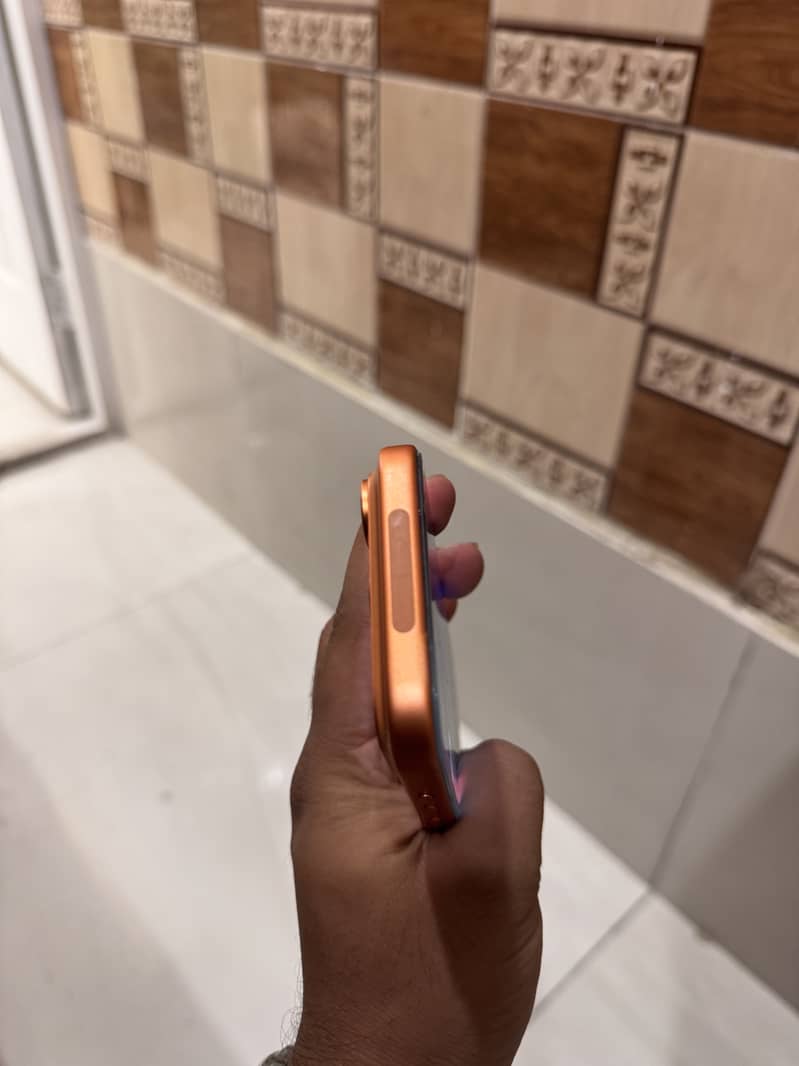 Apple iPhone 17 Pro 2