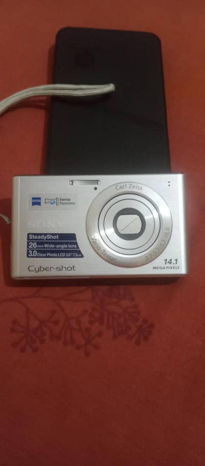 Sony cybershot DSC W550 14.1 mega pixel