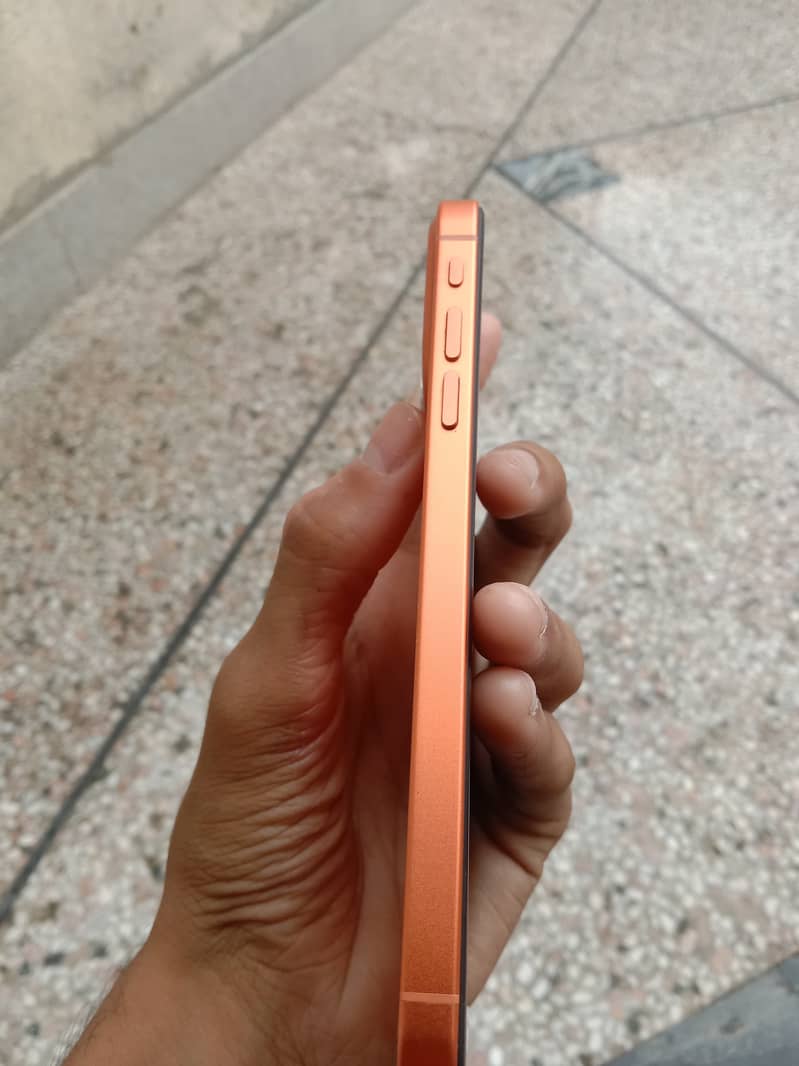 Apple iPhone XR 2