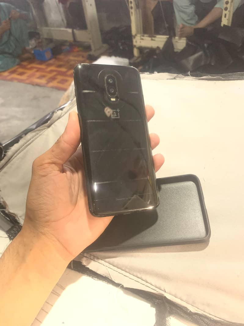 One Plus 6T 3