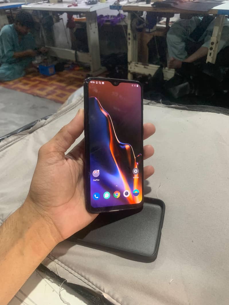 One Plus 6T 8
