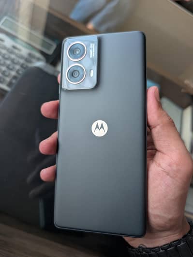 Motorola Moto G85 12/256gb