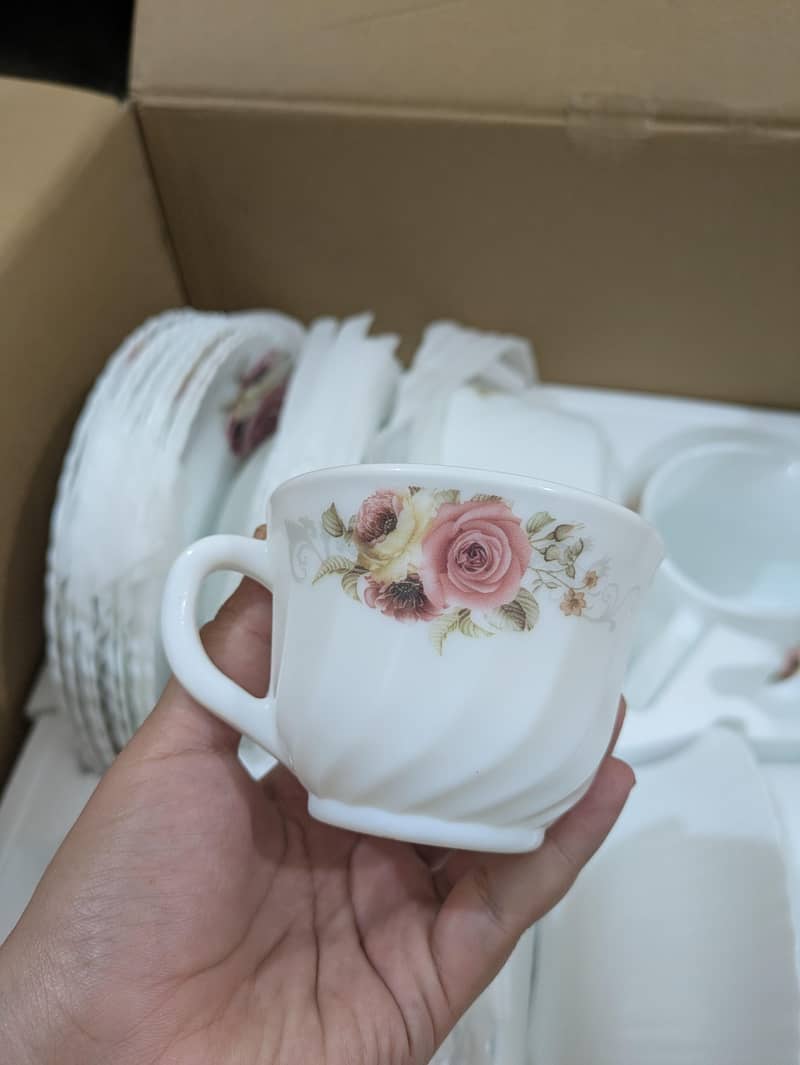 Dinner set 3