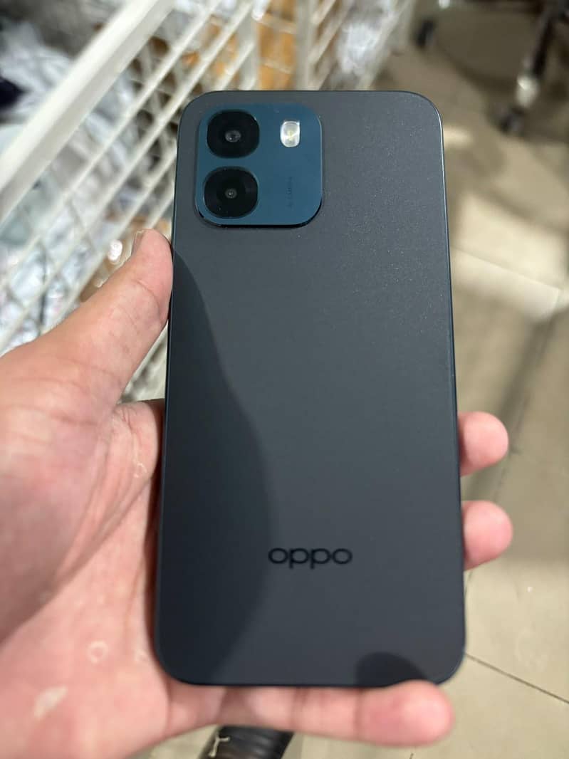 OPPO A6 4
