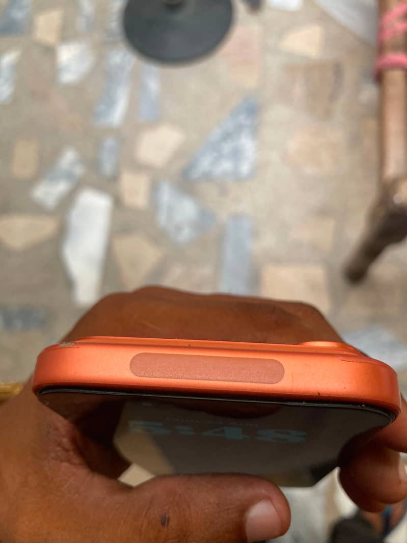 Apple iPhone 17 Pro 4