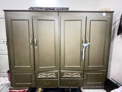4 doors wooden wardrobe