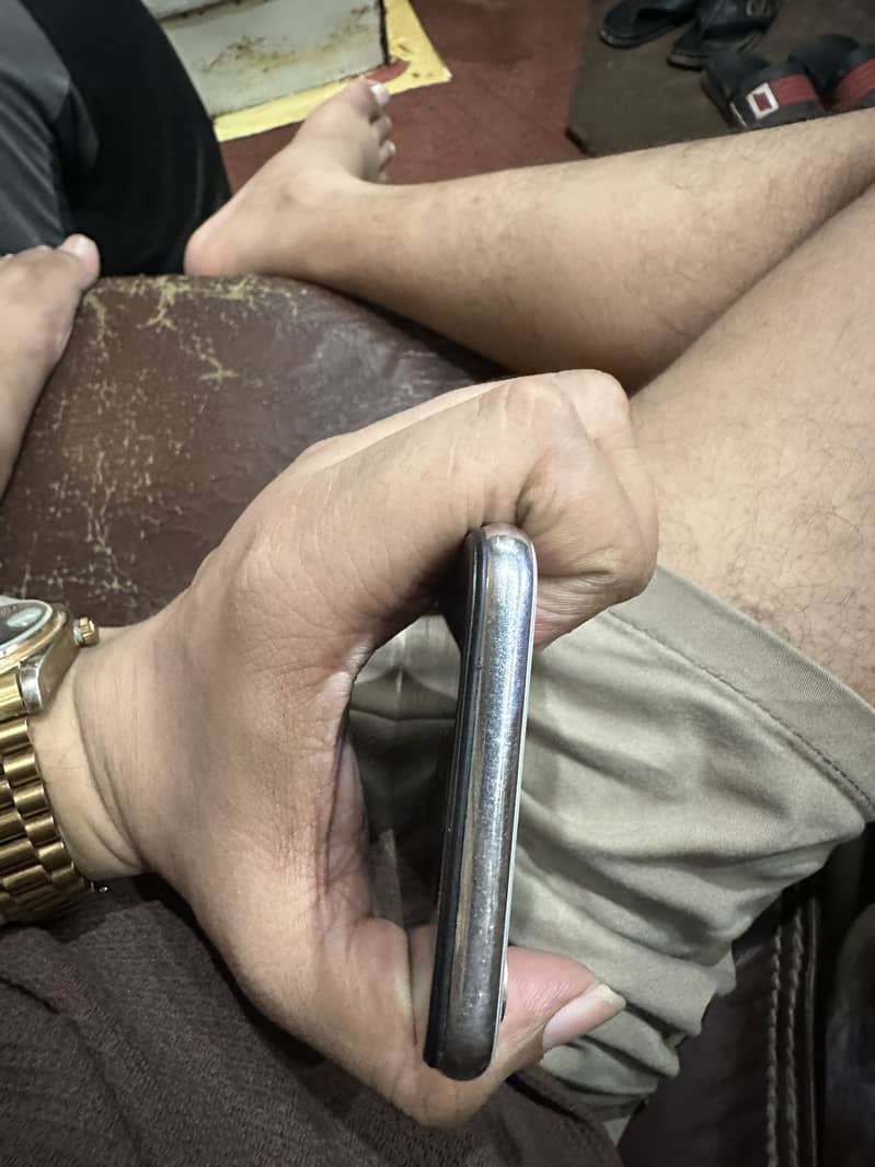 Apple iPhone X 2