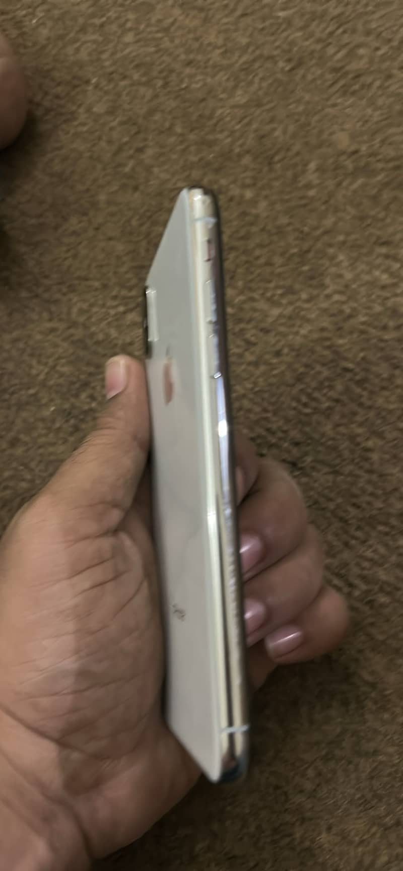 Apple iPhone X 4