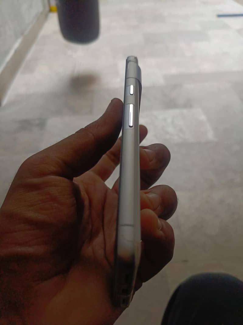 Google Pixel 7 6