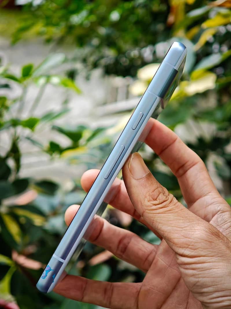 Google Pixel 7a 4