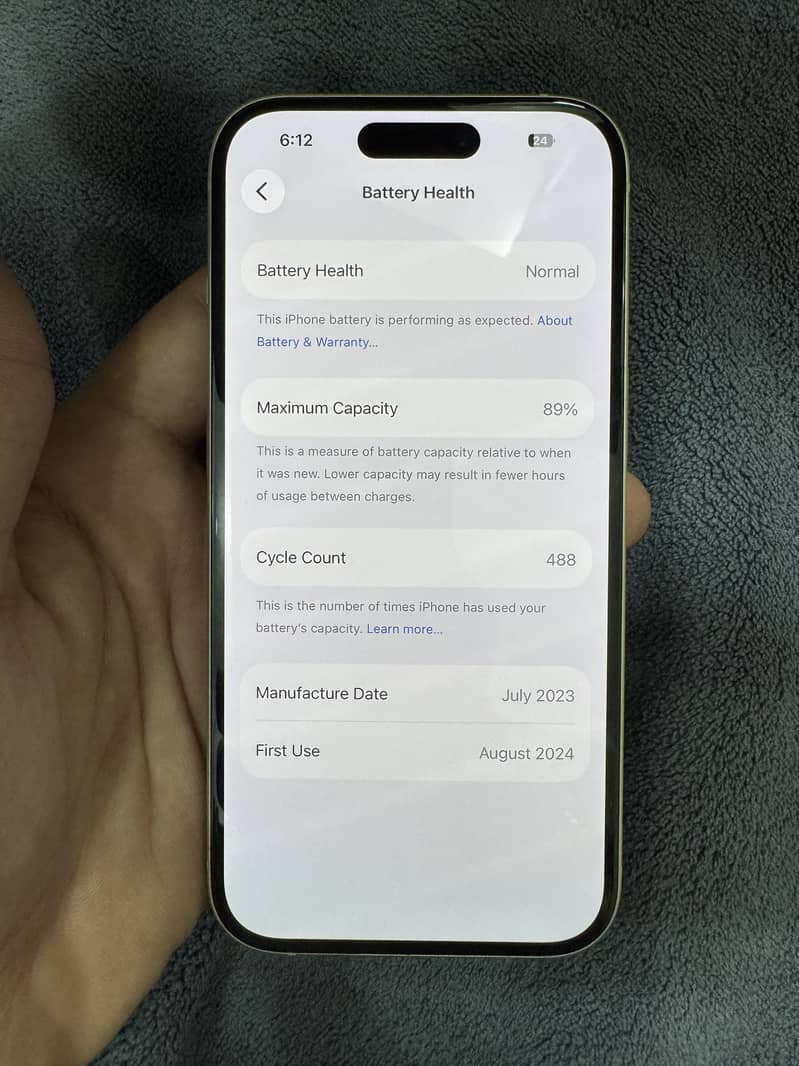 Apple iPhone 15 2
